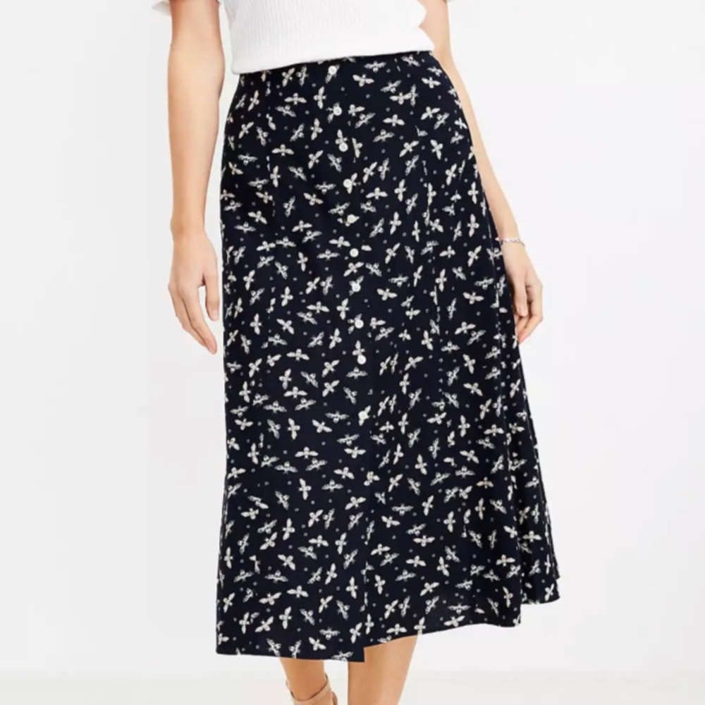 Ann Taylor LOFT Bee Button Midi Skirt